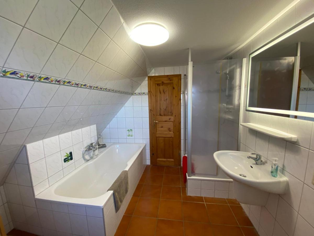 Ferienwohnungen Dargatz Lussvitz Bagian luar foto