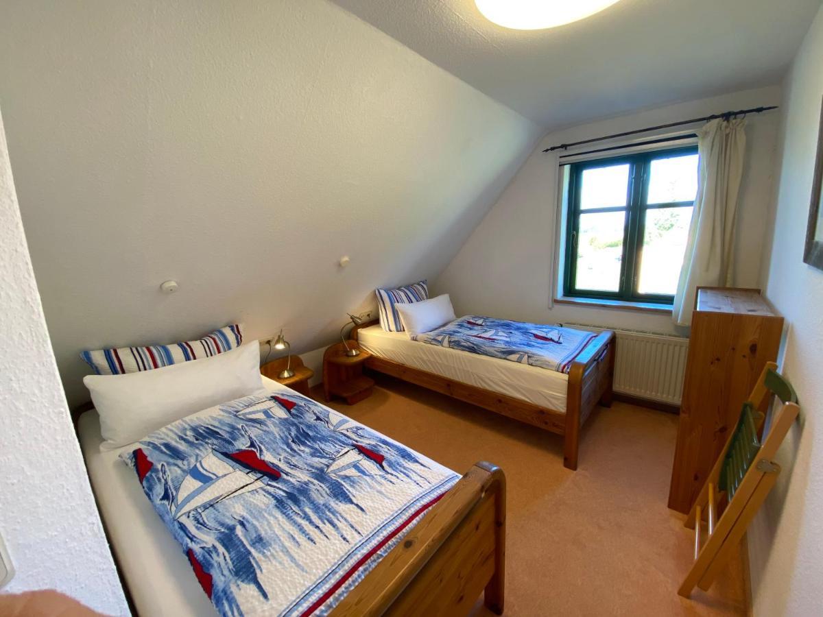 Ferienwohnungen Dargatz Lussvitz Bagian luar foto