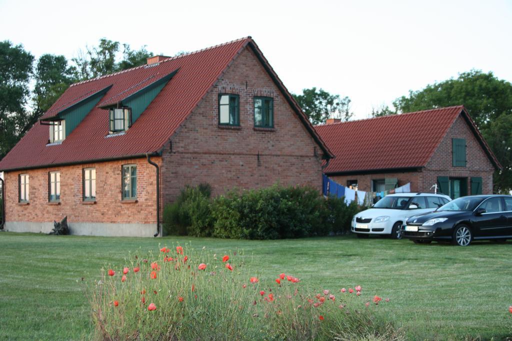 Ferienwohnungen Dargatz Lussvitz Bagian luar foto