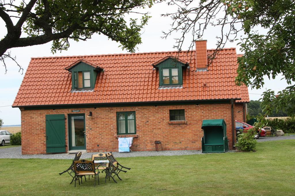 Ferienwohnungen Dargatz Lussvitz Bagian luar foto